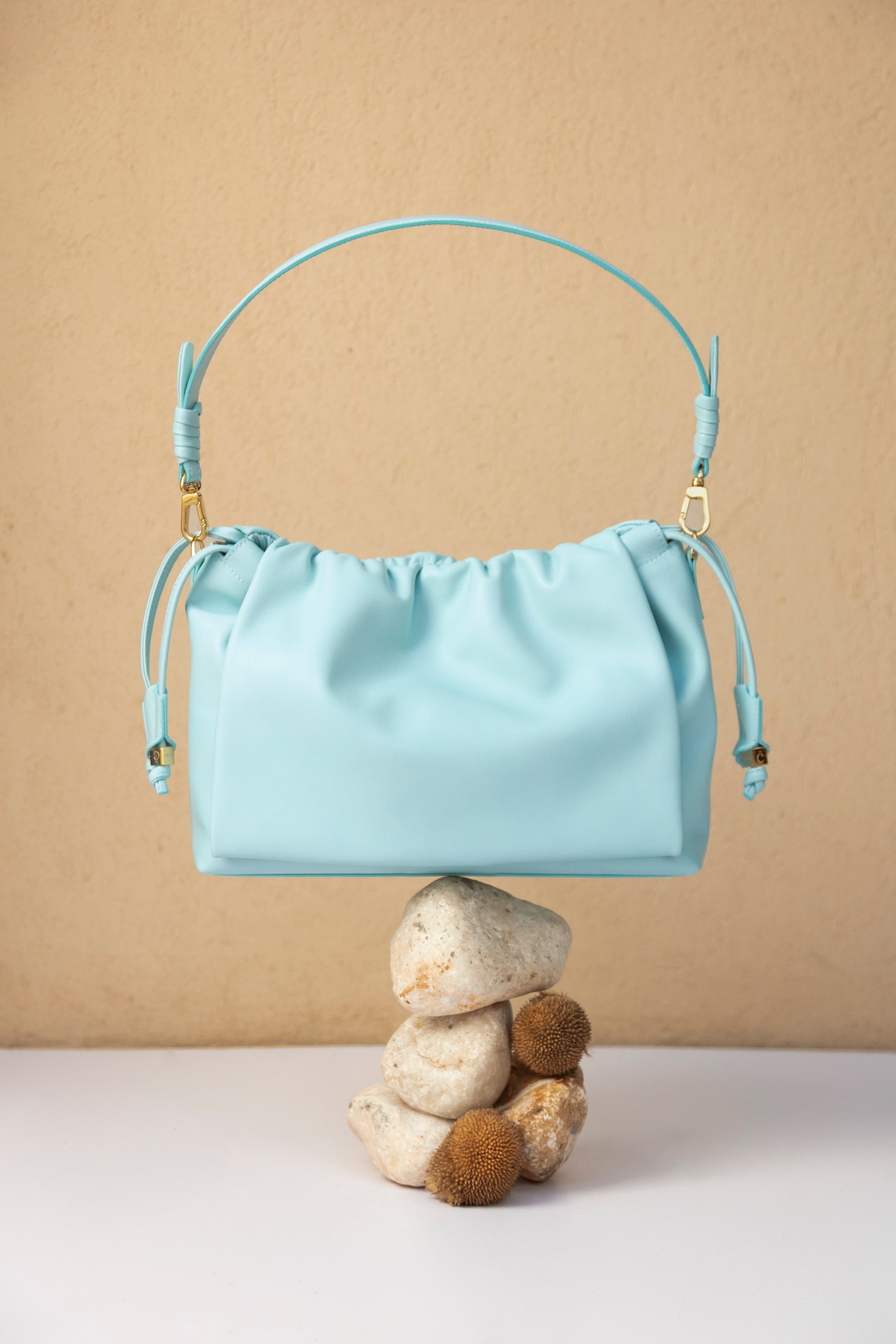 HAZEL CLUTCH
