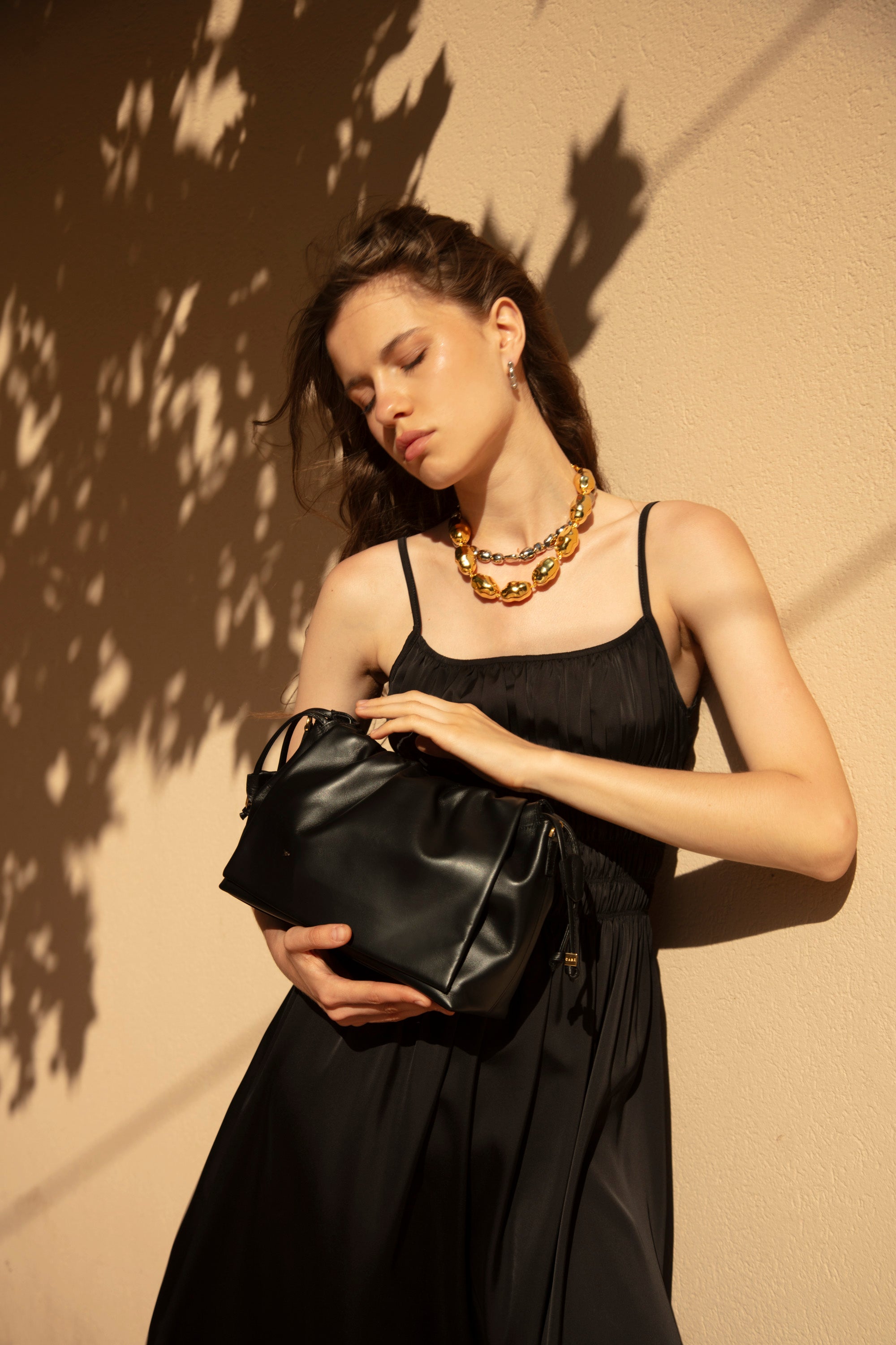 HAZEL CLUTCH