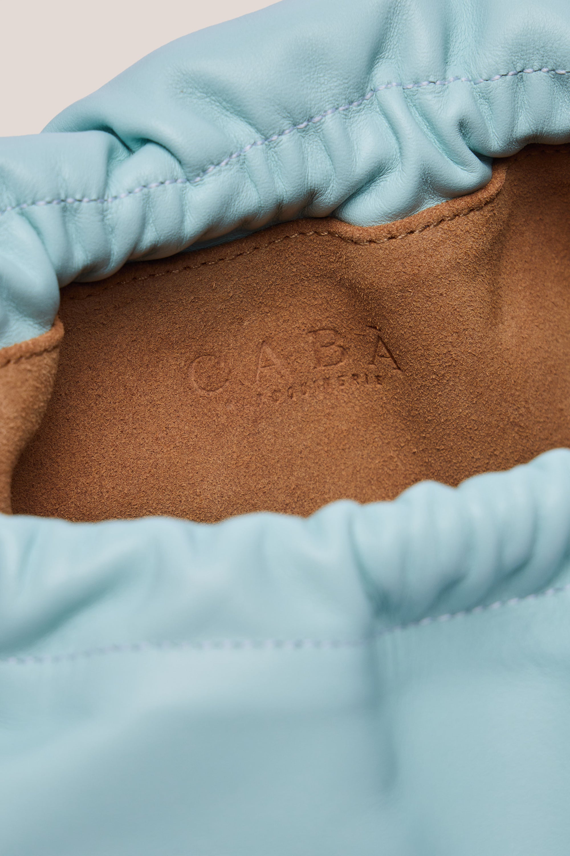 HAZEL CLUTCH