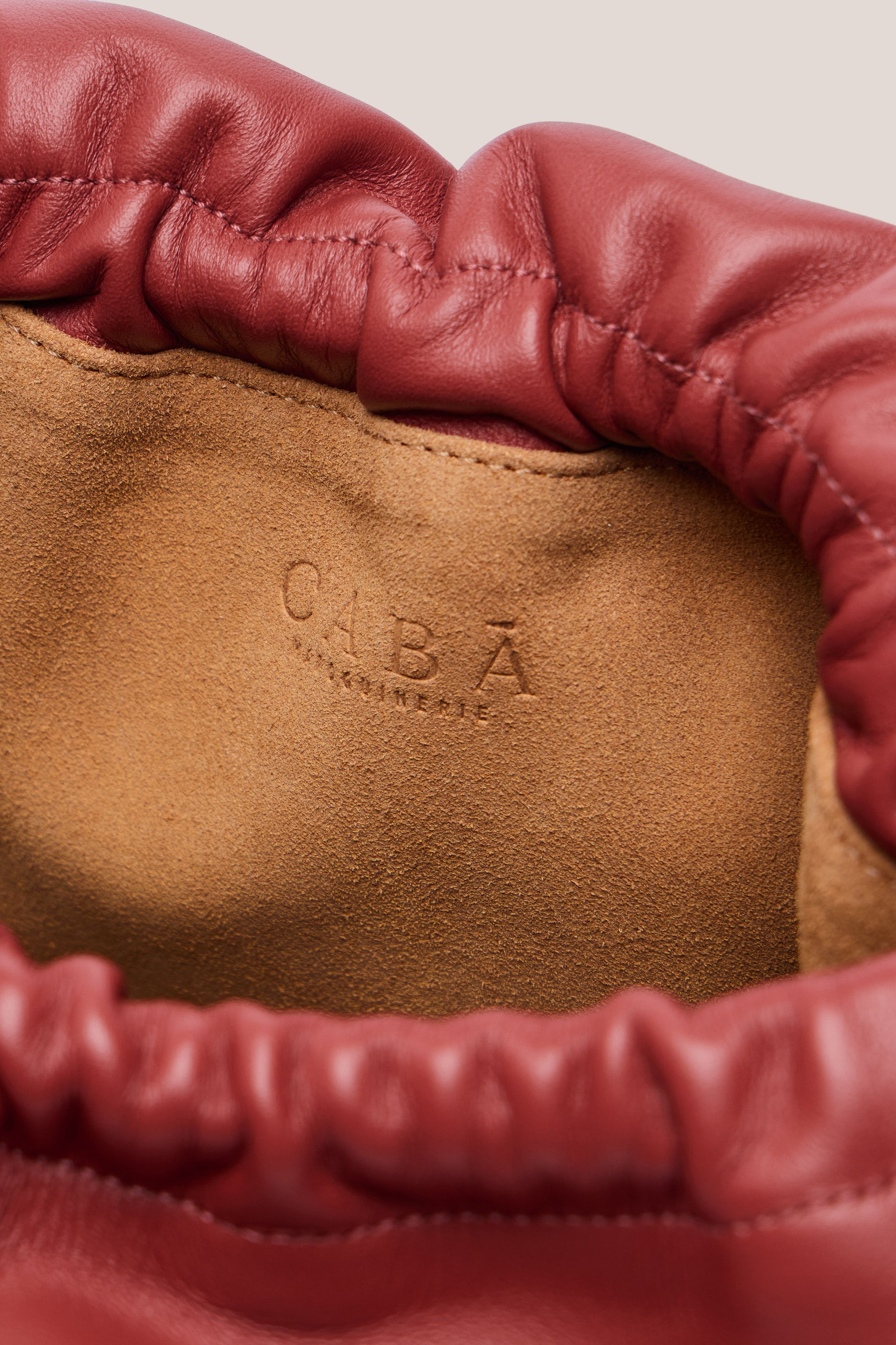HAZEL CLUTCH