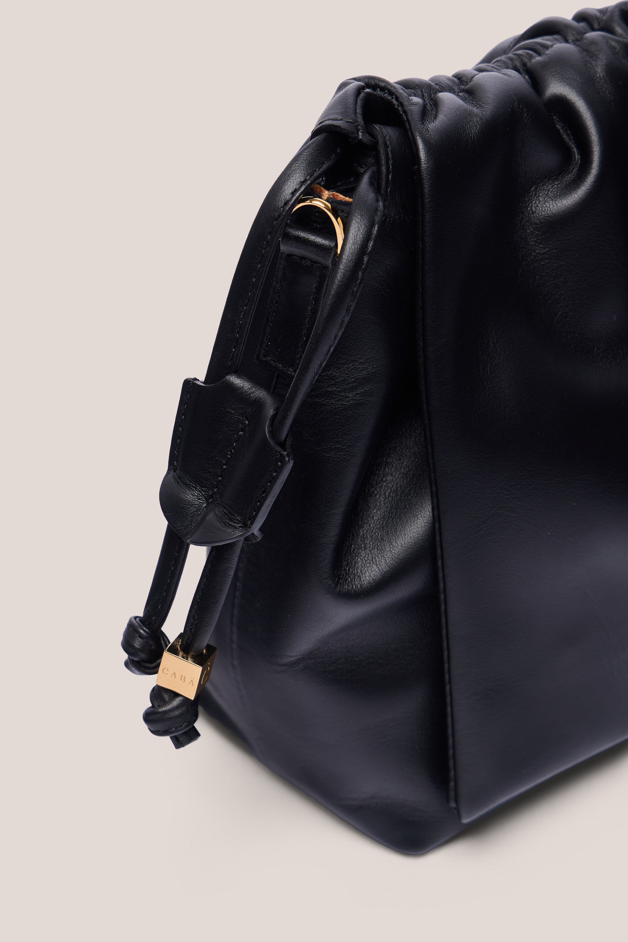 HAZEL CLUTCH