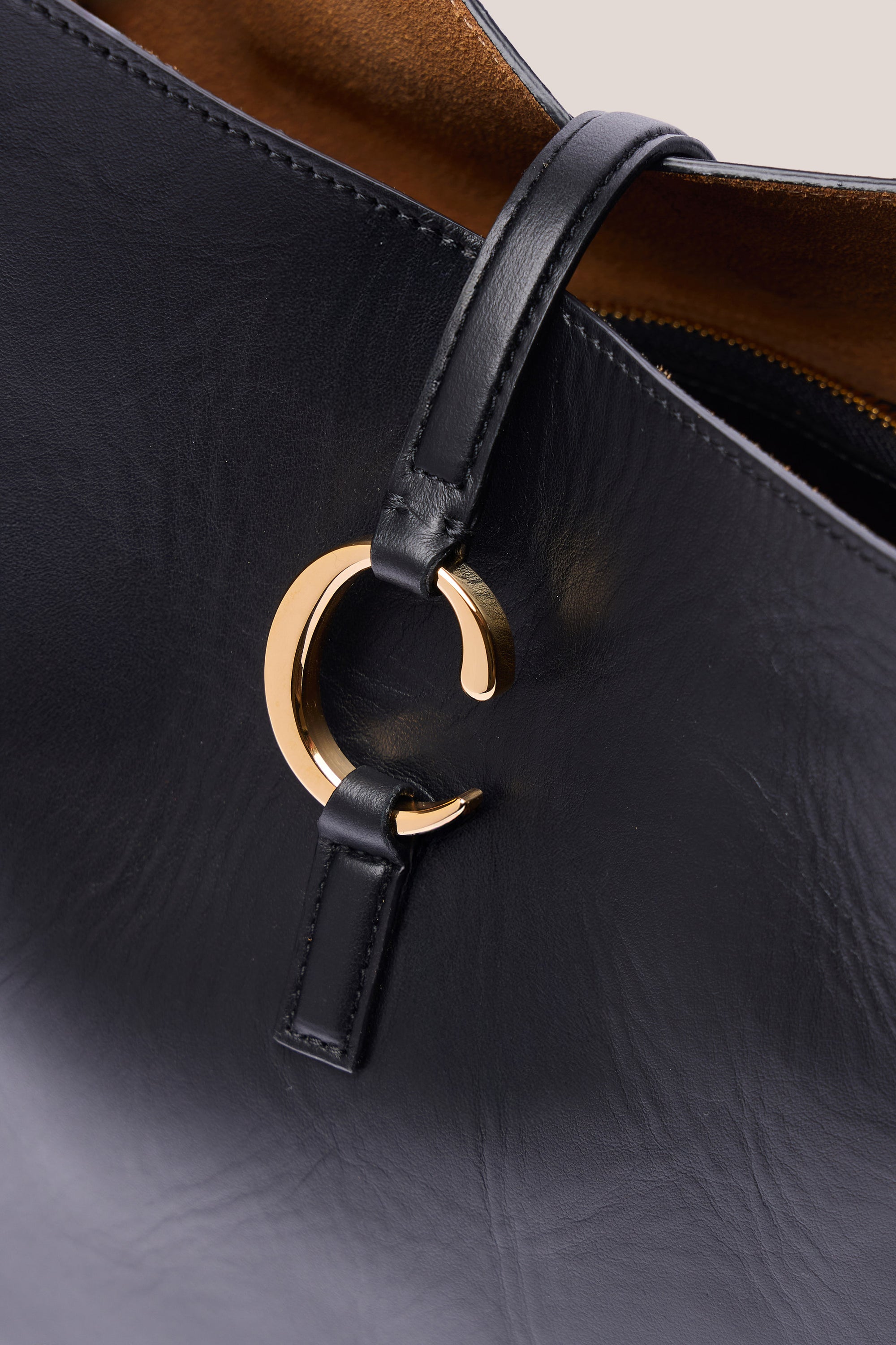 BLOSSOM HOBO BAG