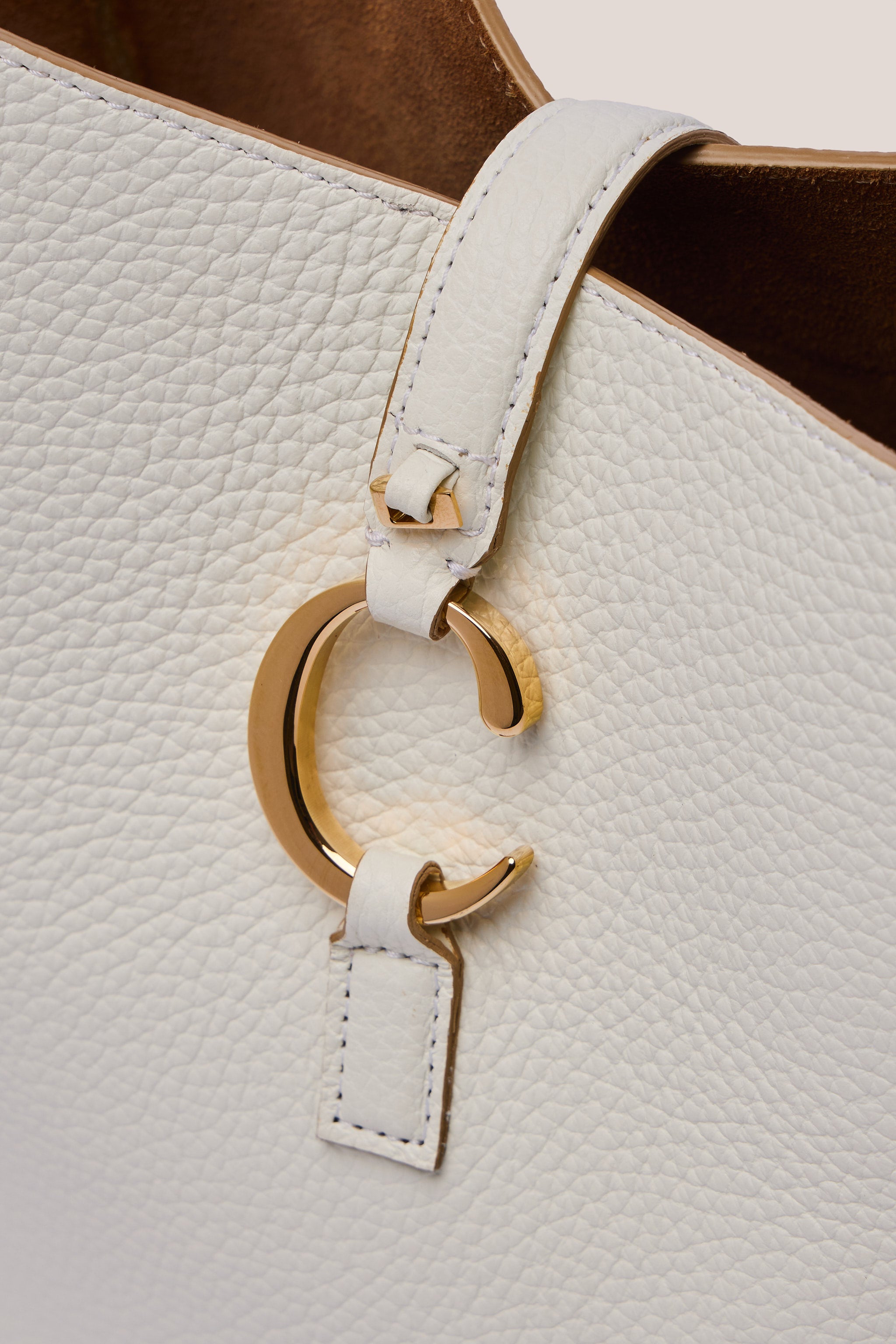 BLOSSOM HOBO BAG