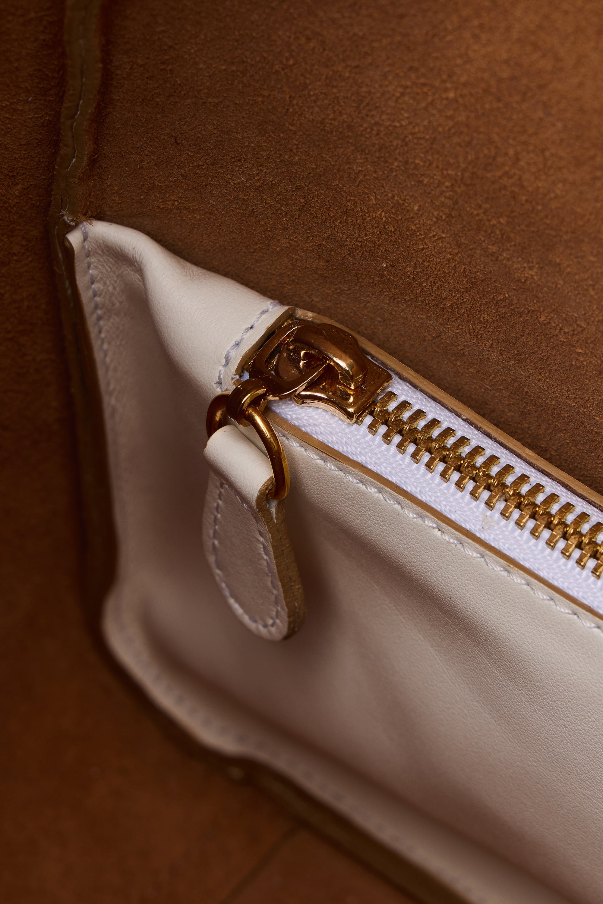 BLOSSOM HOBO BAG