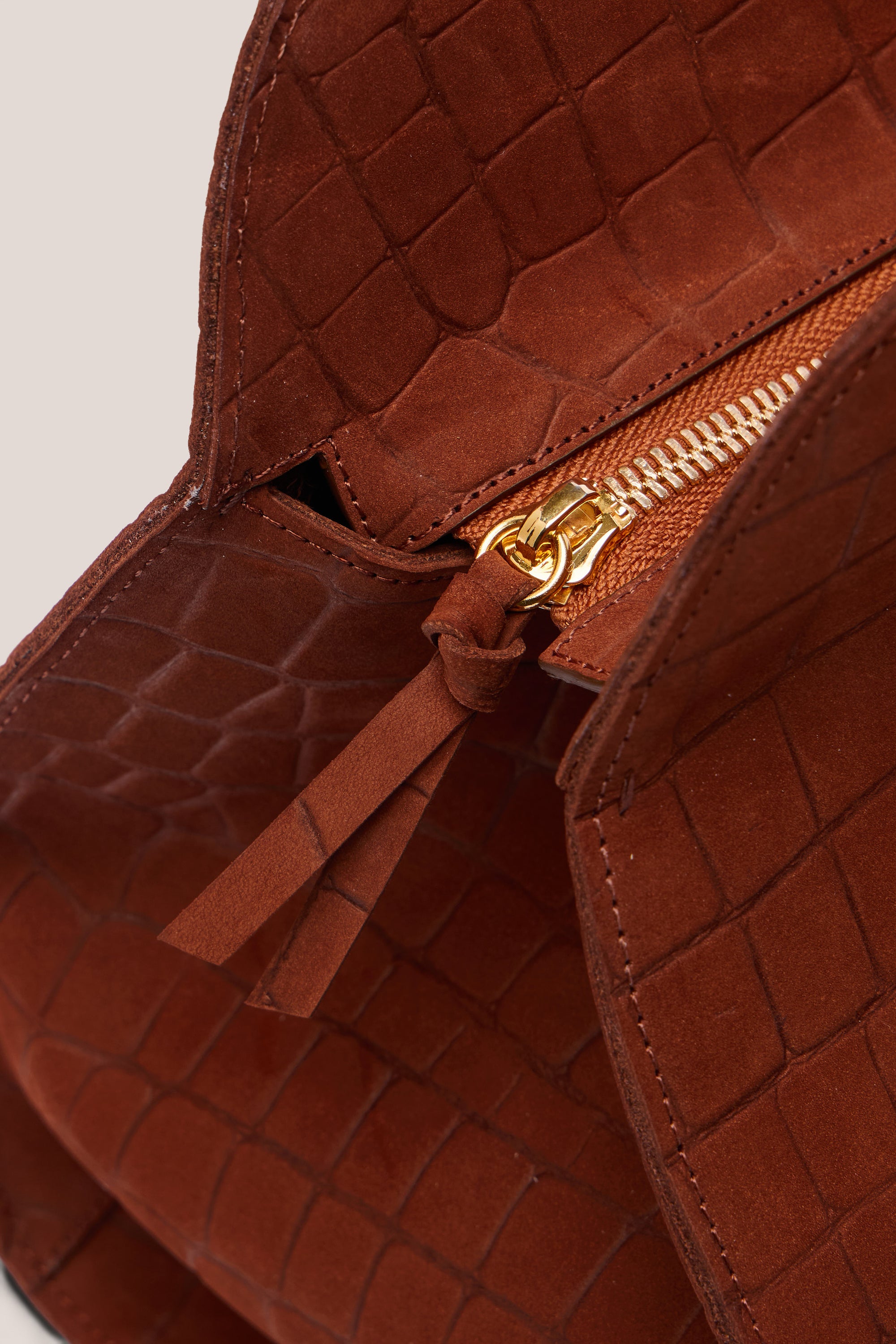 MARNIE SATCHEL BAG