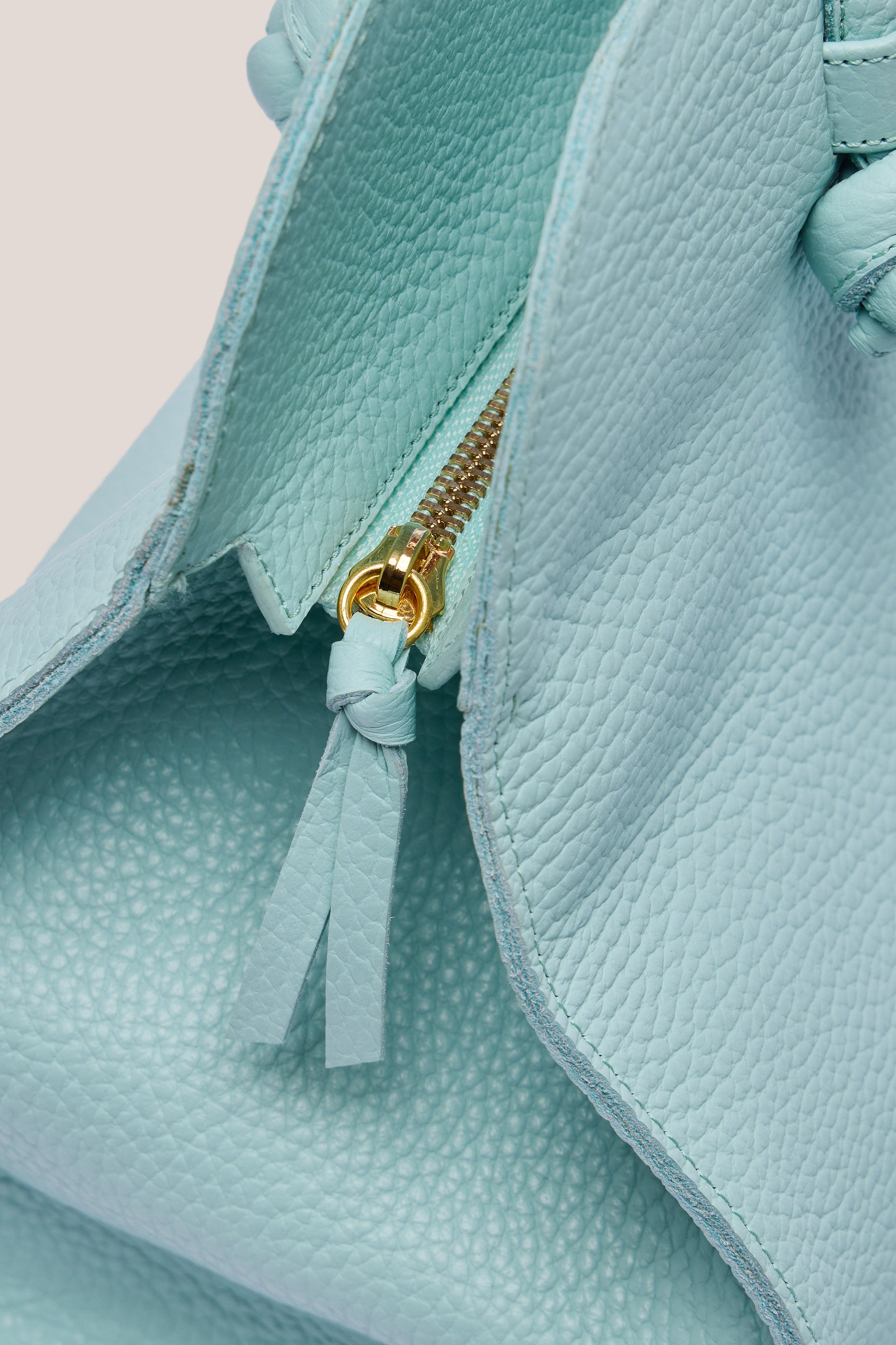 MARNIE SATCHEL BAG