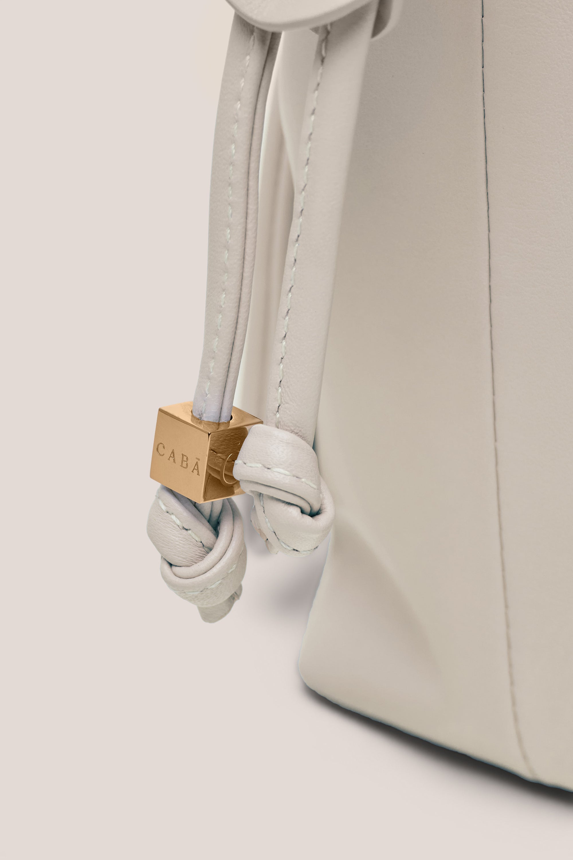 HAZEL CLUTCH