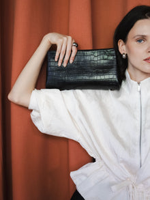 LUNA CLUTCH CROCO