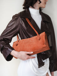 TER EAST-WEST SUEDE EDITION