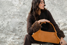 AMBER FOLD BAG SUEDE