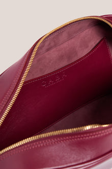 STELLA EAST-WEST BAG LEATHER