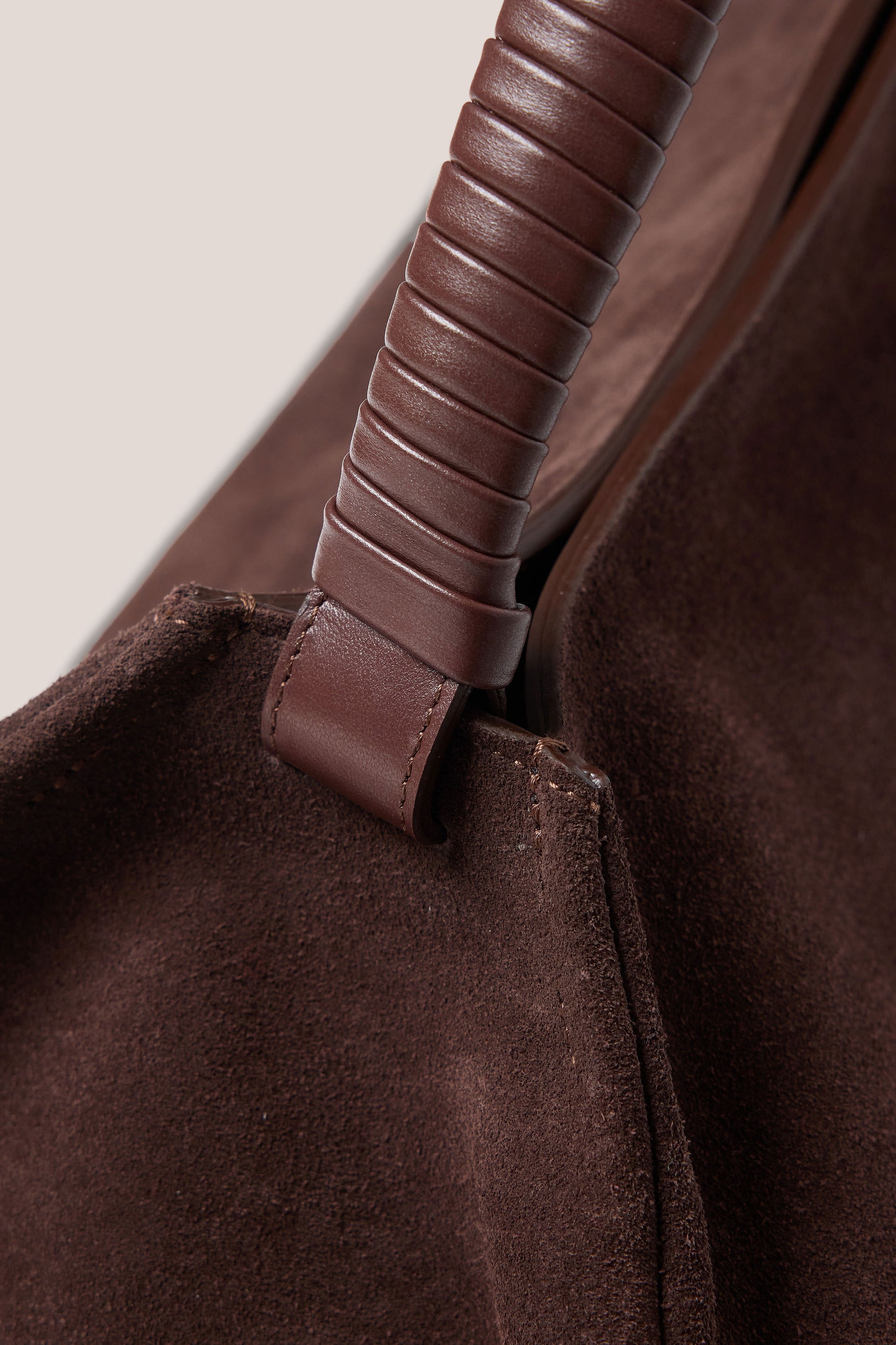 AMBER FOLD BAG SUEDE