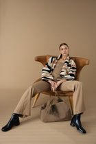 Taupe